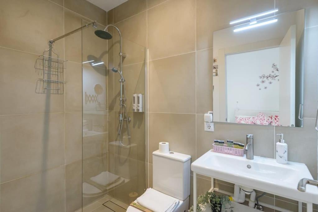 Estudio Ideal Trabajo Y Eventos Cerca De Metropolitano, Aeropuerto Y Ifema Apartamento